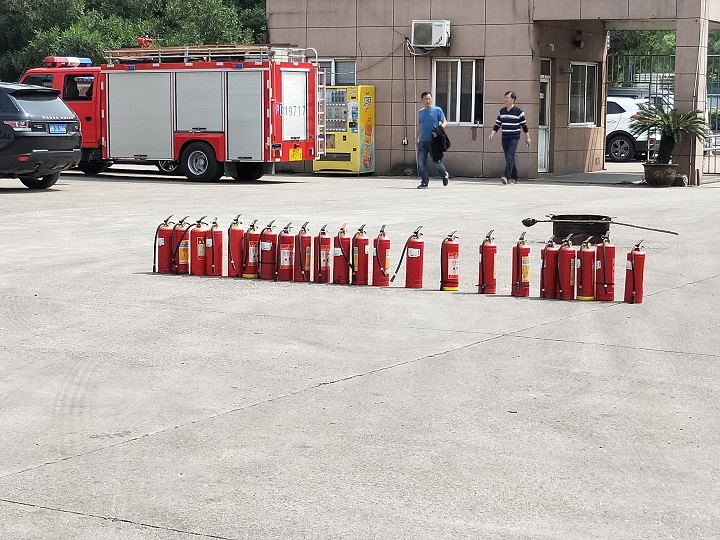 消防安全，预防为主----上海园区举办消防演练活动